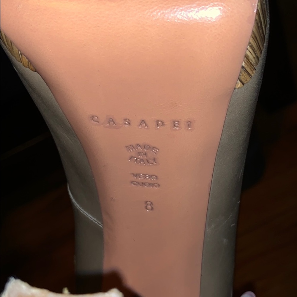 Heels - Picture 5 of 5